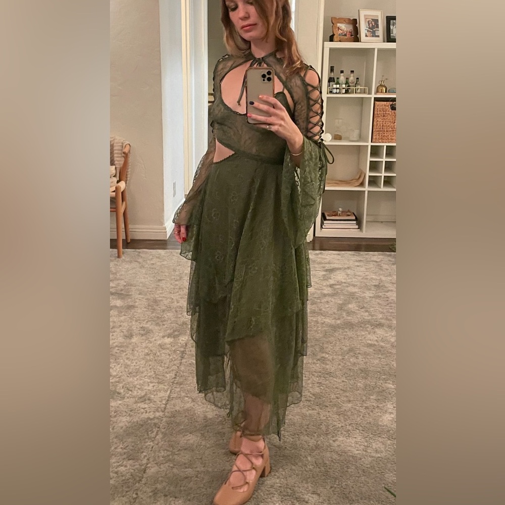 Dolls kill FAIRYDUST CHRONICLES LACE DRESS & SHRUG SET